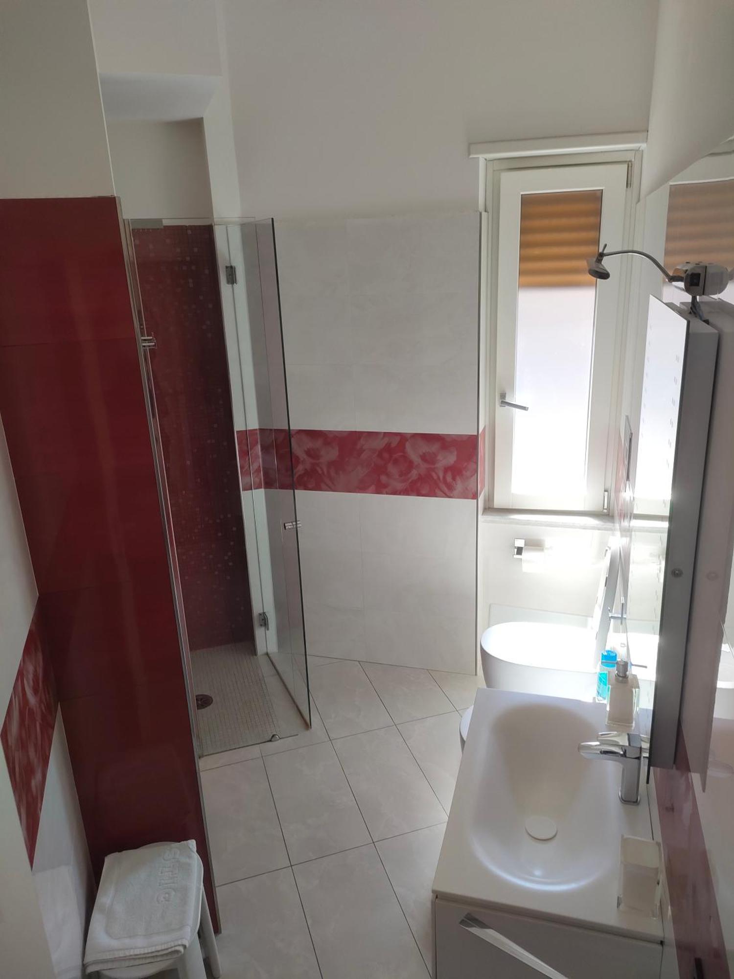 B&B Stefani Salerno Bagian luar foto